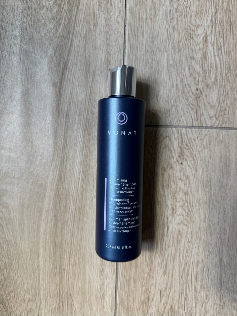 NWT Monat Volumizing Revive Shampoo